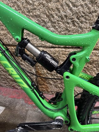 Santa Cruz Bronson C Talla M