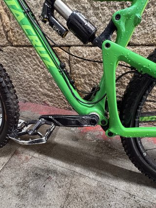 Santa Cruz Bronson C Talla M