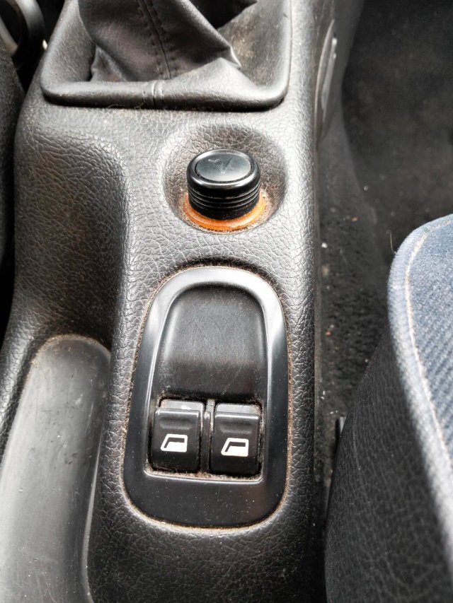 Peugeot 206 2002