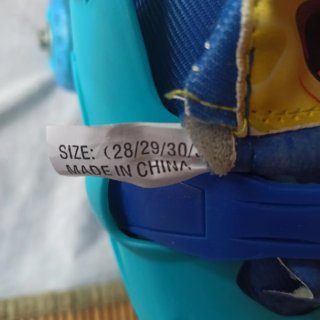 Patinete Bob Esponja con Casco y Rodilleras