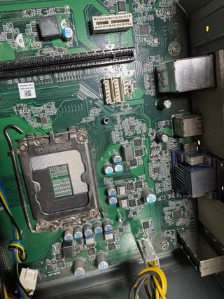 Placa + Fuente + Gabinete 12/13th Gen