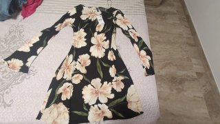 Vestido floral manga acampanada