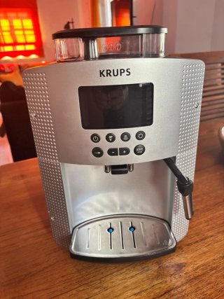 Cafetera Krups EA81