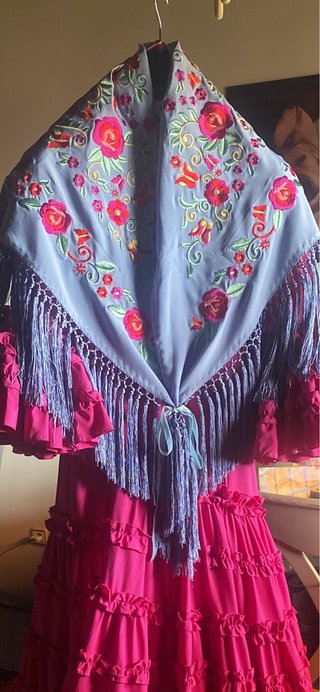 Mantoncillo flamenca bordado