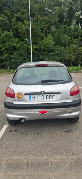 Peugeot 206 2002
