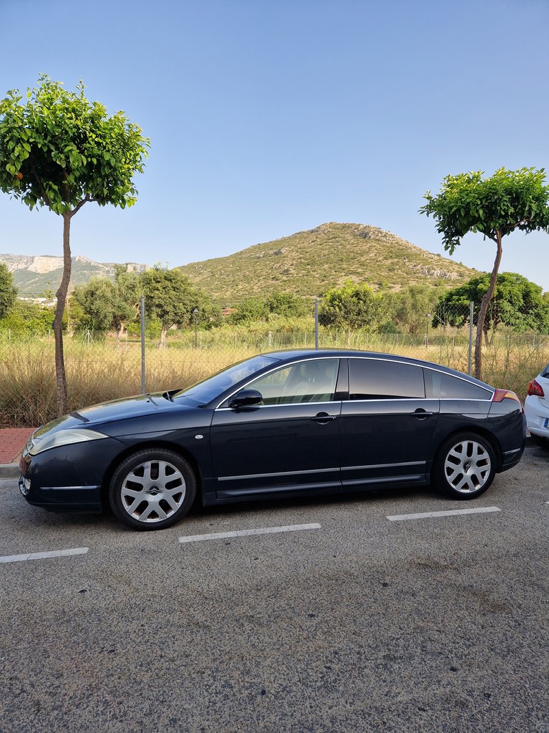 Citroen C6 2007 - foto 1
