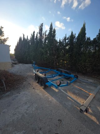 Barco Glastron LaRaya Adventure 214