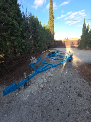 Barco Glastron LaRaya Adventure 214