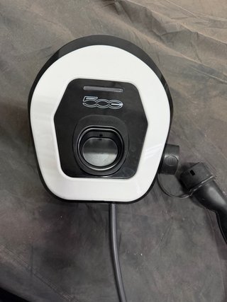 Cargador coche eléctrico EasyWallbox universal