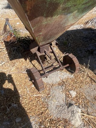 Abonadora/Fertilizadora Agrícola Antigua