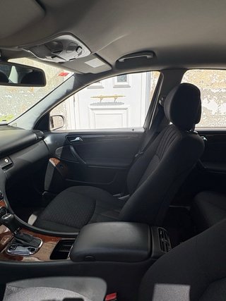 Mercedes-Benz Clase C 2006
