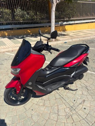 Yamaha Nmax 2021 Roja