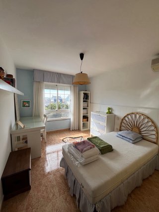 Habitacion de alquiler en chalet