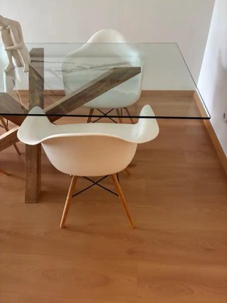 Cadeira branca design moderno