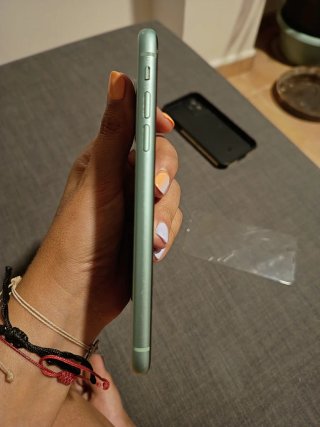 iPhone 11 Verde