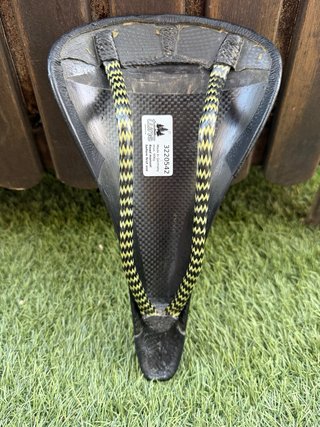 Sillín Tune Speedneedle Carbono