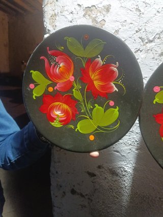 2 Antichi Piatti Decorativi Floreali