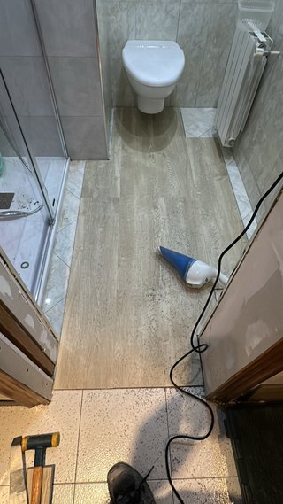 Colocador de suelo SPC