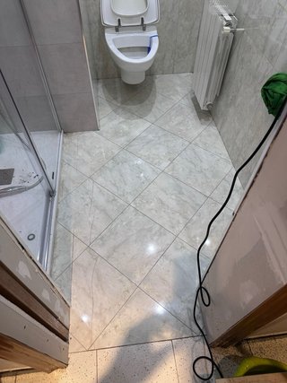 Colocador de suelo SPC