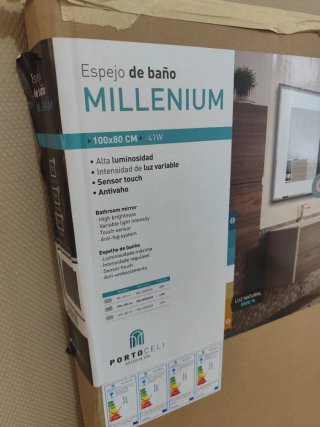 Espejo Baño con Luz LED Integrada