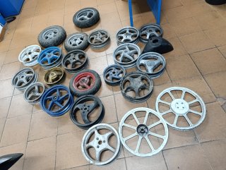 Llantas y Rines de Moto Variados