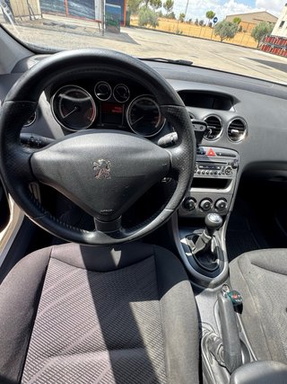 Peugeot 308 2013