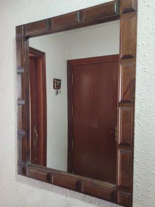 Mueble recibidor castellano con espejo