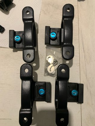 Anclajes para caja de Ford F150-F350