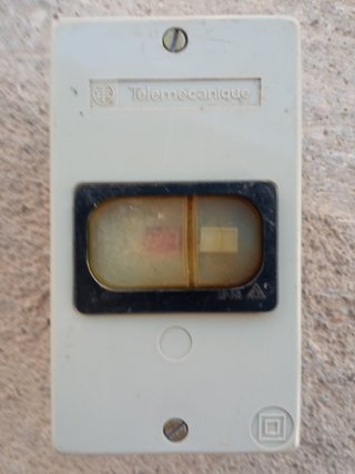Guardamotor Telemecanique GV1-M03 con caja