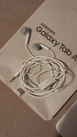 Tablet Samsung Galaxy Tab 10.1 pulgadas +Auricular