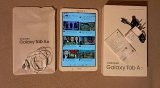 Tablet Samsung Galaxy Tab 10.1 pulgadas +Auricular
