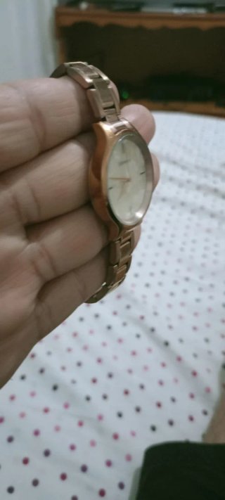 Reloj Cristian Lay Dorado y Blanco