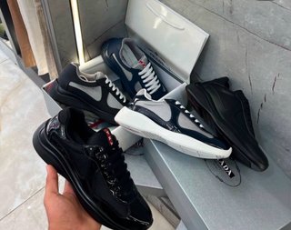 Prada America's Cup Sneakers Negras y Blancas 350€