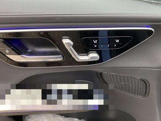 MERCEDES glc