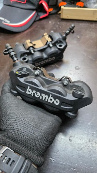 Frenos Brembo Radial Delanteras + pastillas
