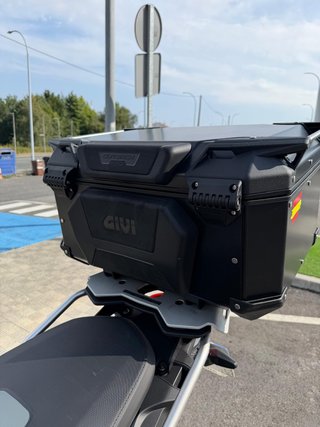 BMW F 750 GS Triple Black 2023 A2 <10.000 km