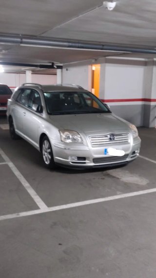 Toyota Avensis 2004