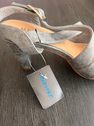 Sandalias tacón gris MARIA MARE talla 37
