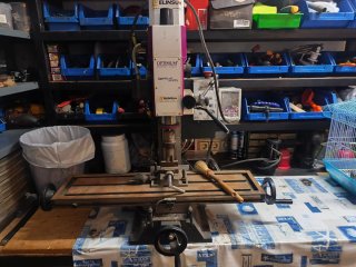 Fresadora CNC Optimum