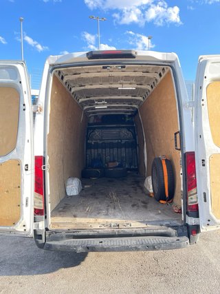 Furgón Iveco Daily 2018