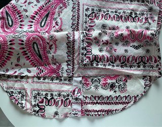 Camicia fantasia foulard rosa e bianca