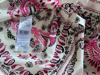 Camicia fantasia foulard rosa e bianca