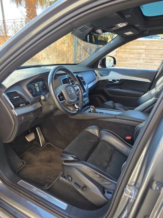 VOLVO XC90 2021