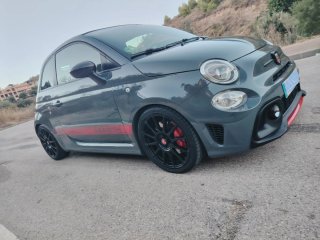 Abarth 695 2017