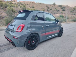 Abarth 695 2017