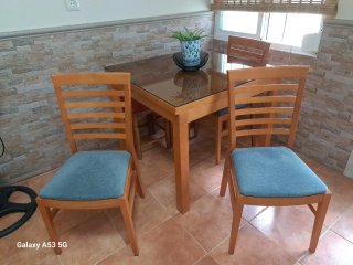 Mesa extensible de madera