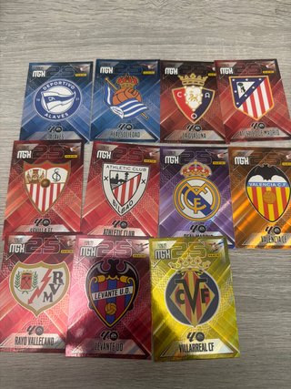 Escudos megacracks 26/27