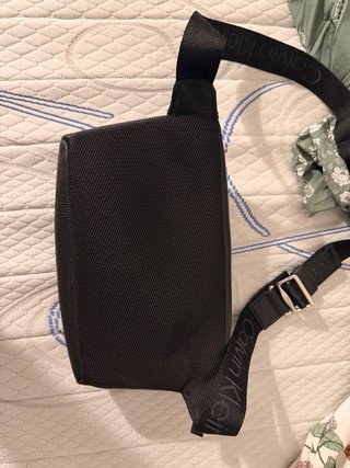Riñonera Calvin Klein Negra