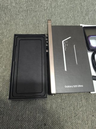 Samsung Galaxy S25 Ultra 256GB Gris
