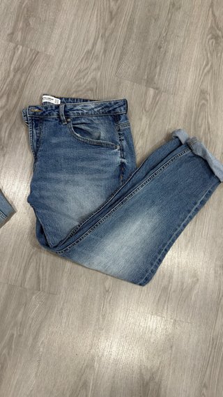 Pantalones vaqueros Pull&Bear talla 50